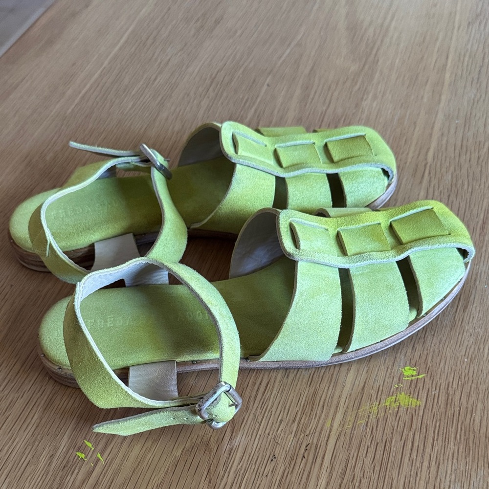 Freda Salvador Lime Green Fisherman Sandals - Picture 3 of 4